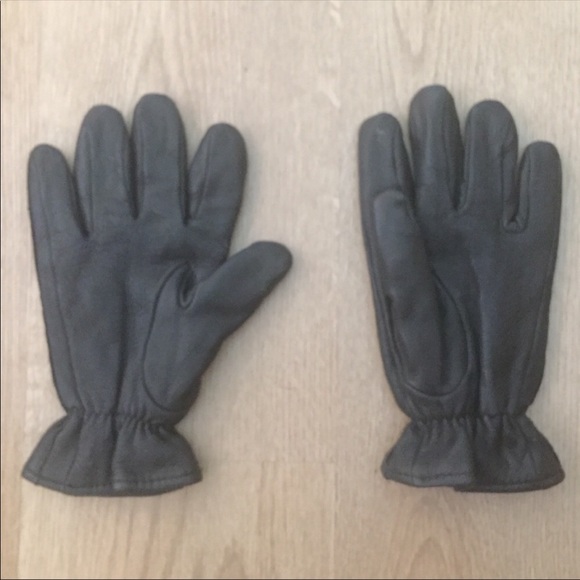 Wilson’s Leather Gloves - Picture 2 of 7